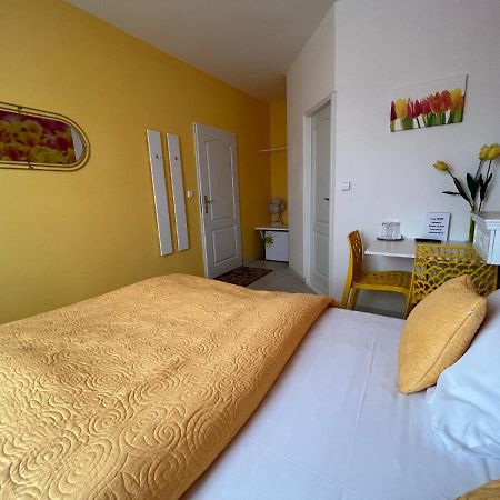 Hotel U svatého Urbana à Mikulov Extérieur photo