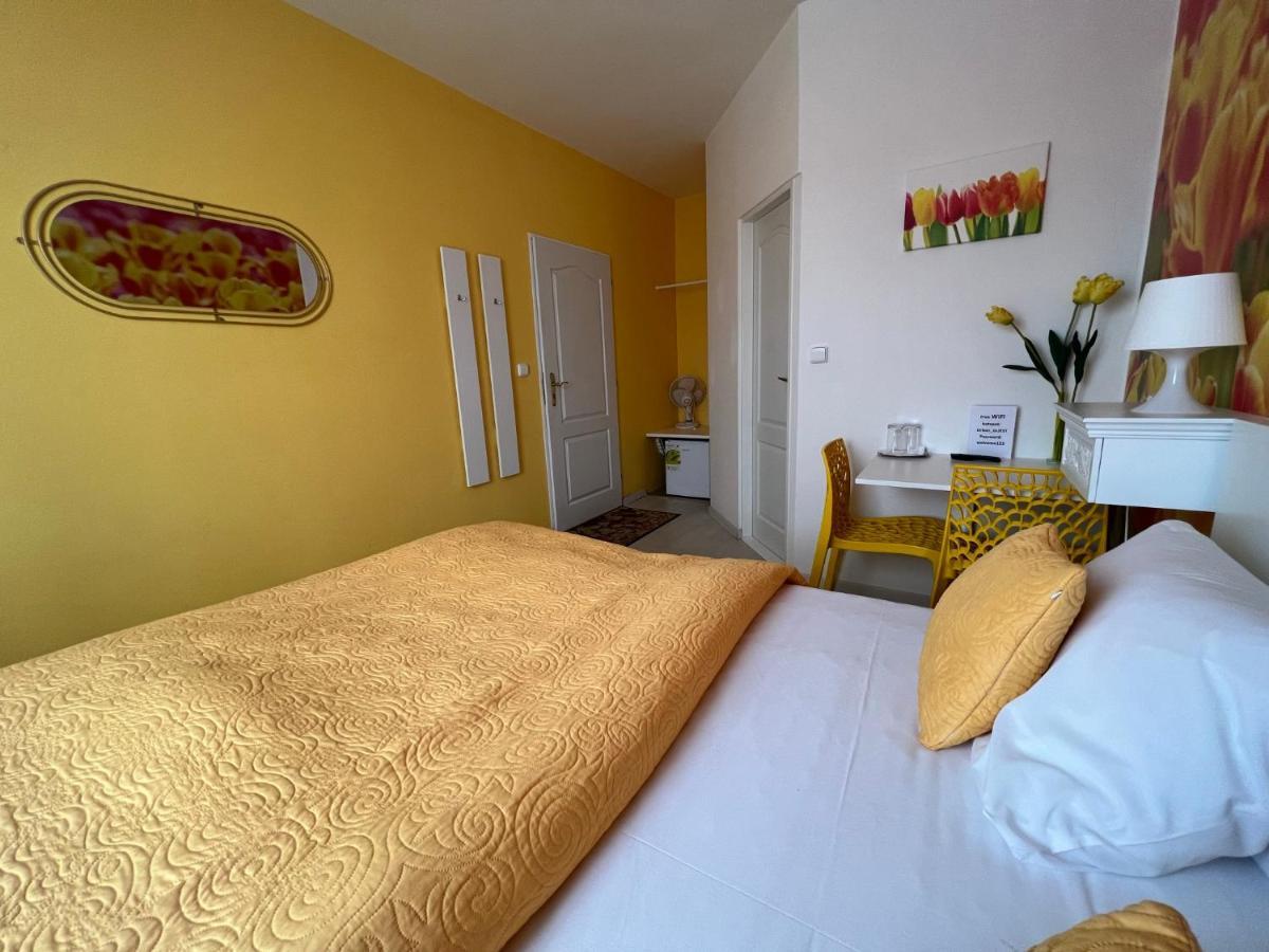 Hotel U svatého Urbana à Mikulov Extérieur photo