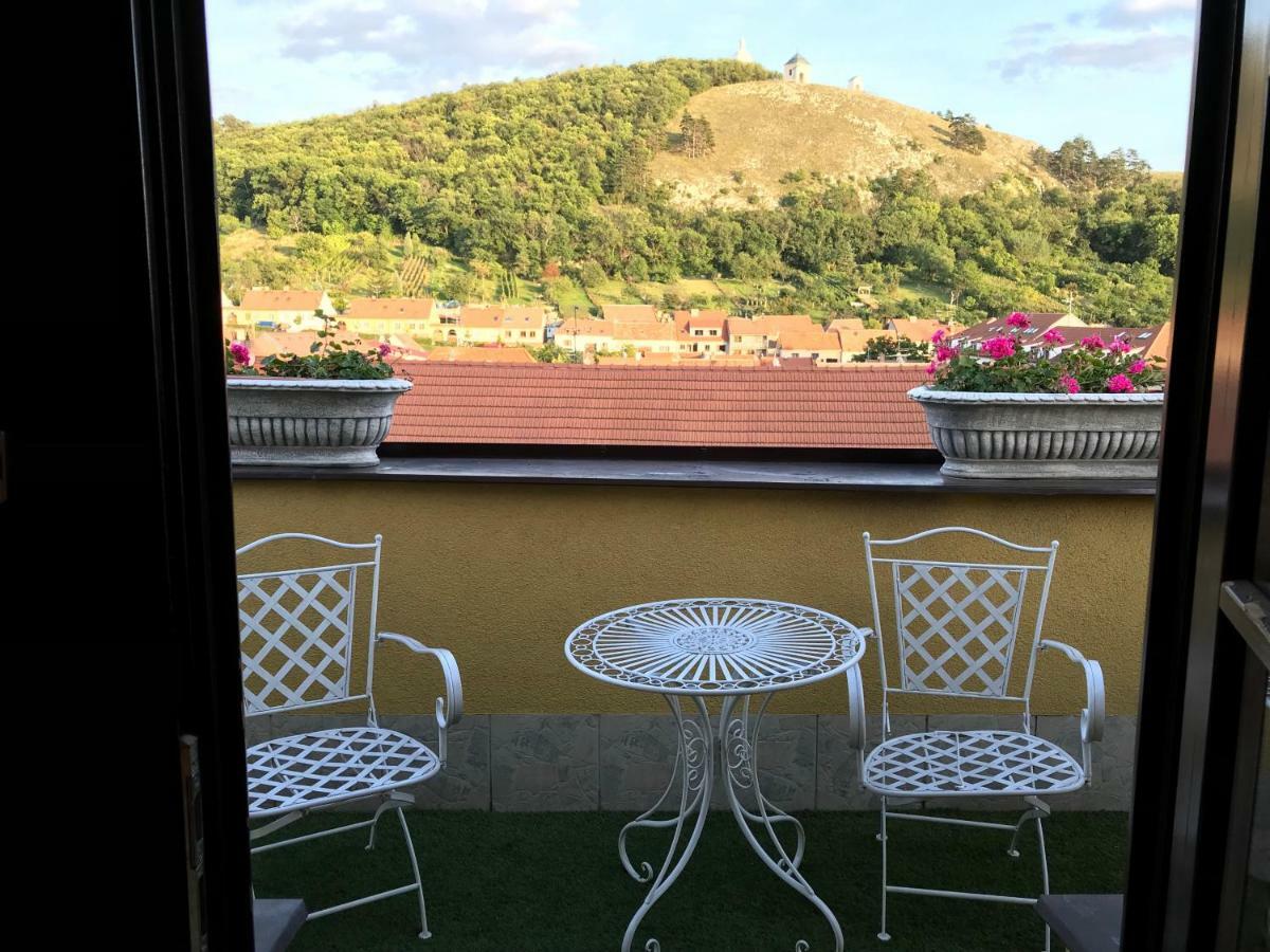 Hotel U svatého Urbana à Mikulov Extérieur photo